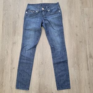 Guess Blue Denim Jeans With Zipper Pockets Size: 28
